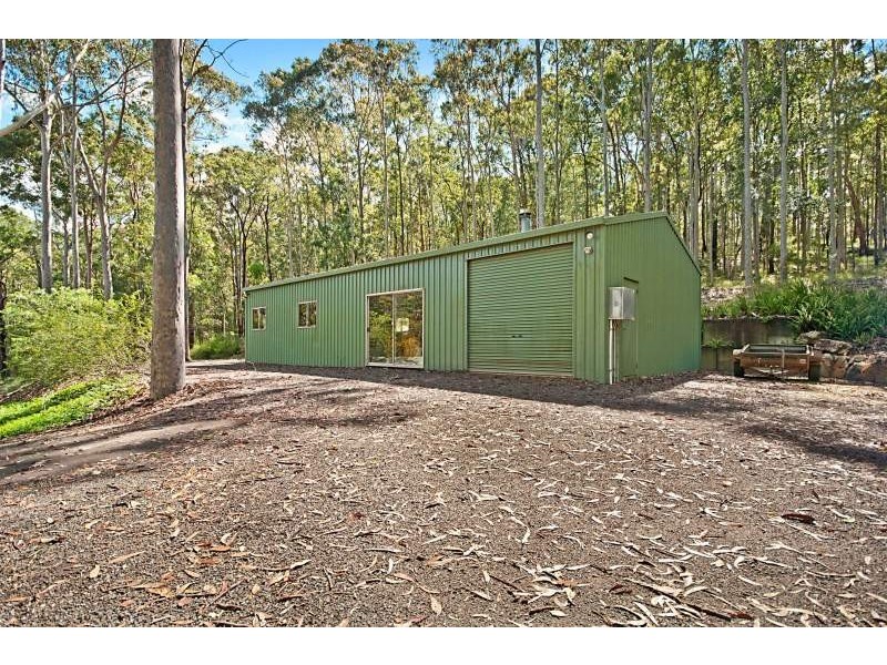 690 Dickson Road, Jilliby NSW 2259