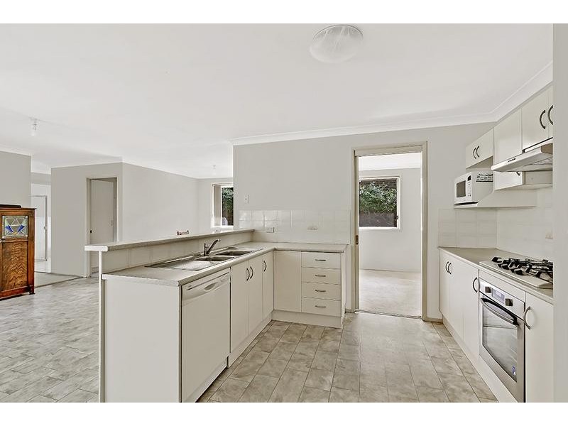 12 Brickendon Avenue, Mardi NSW 2259