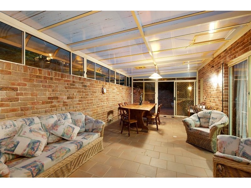 74 Rickard Street, Bateau Bay NSW 2261