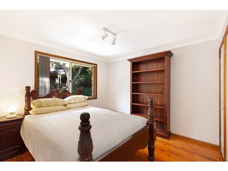 74 Rickard Street, Bateau Bay NSW 2261