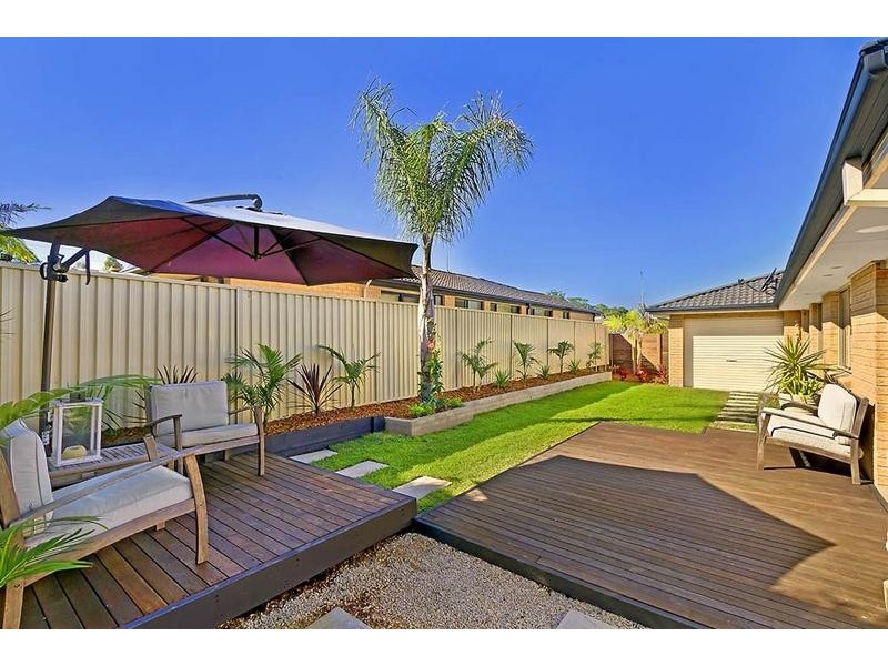 17 Highcliff Close, Woongarrah NSW 2259