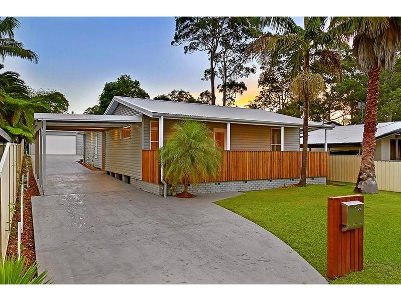 28 Kingsford Smith Drive, Berkeley Vale NSW 2261