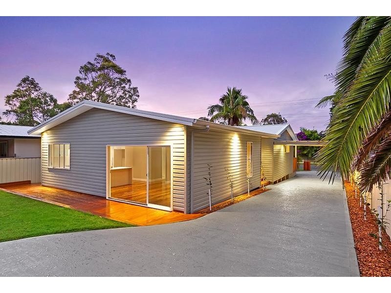 28 Kingsford Smith Drive, Berkeley Vale NSW 2261
