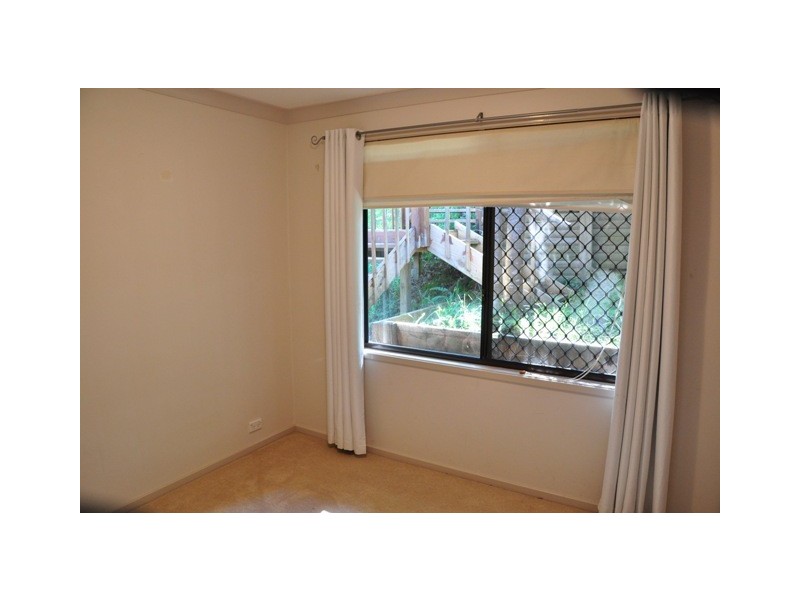 15 Derwyn Close, North Gosford NSW 2250