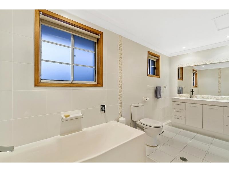 21A Joyce Avenue, Wyoming NSW 2250