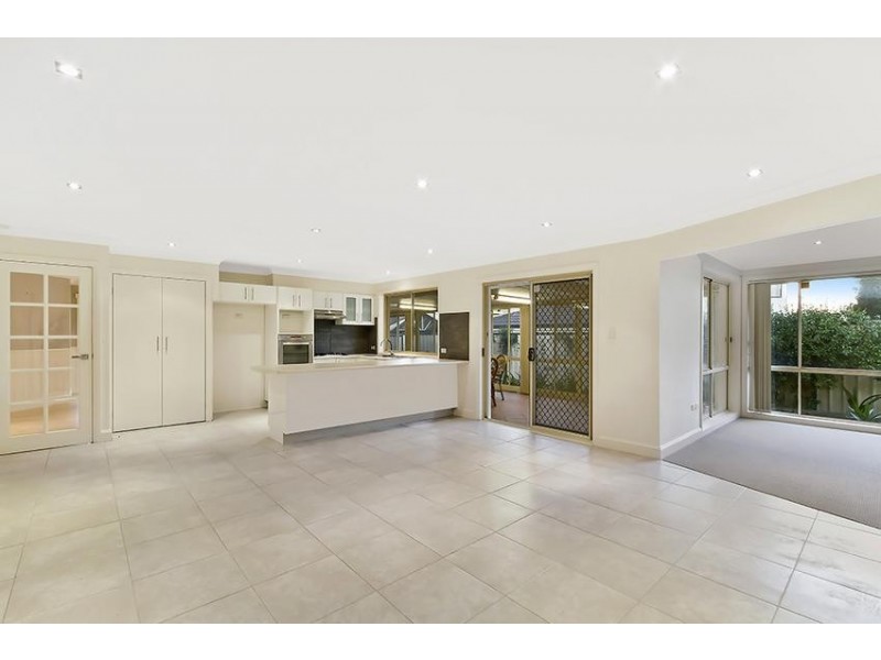 30 Macintyre Street, Bateau Bay NSW 2261