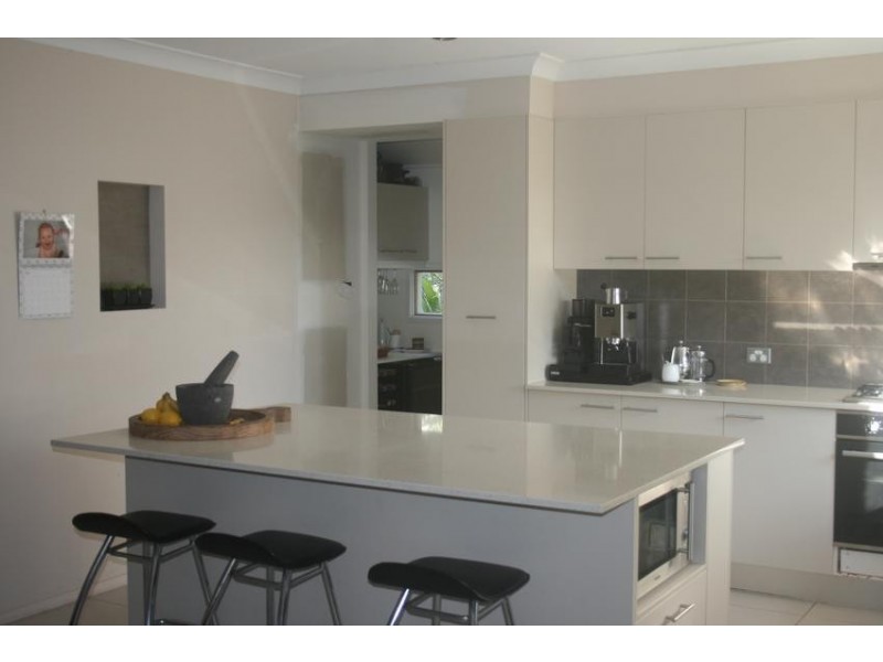 13 Somerset Close, Wamberal NSW 2260