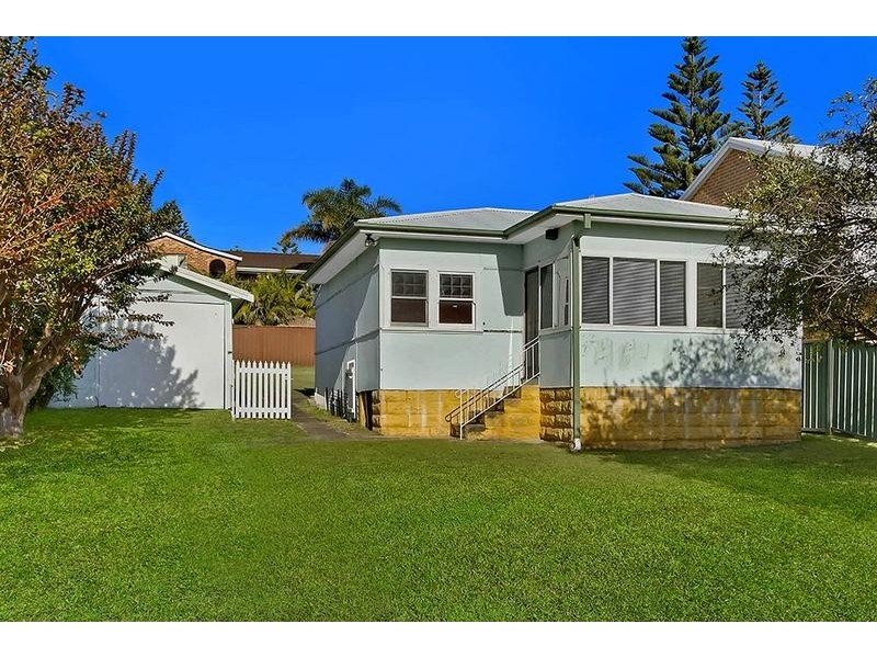 44 Bellevue St, Shelly Beach NSW 2261