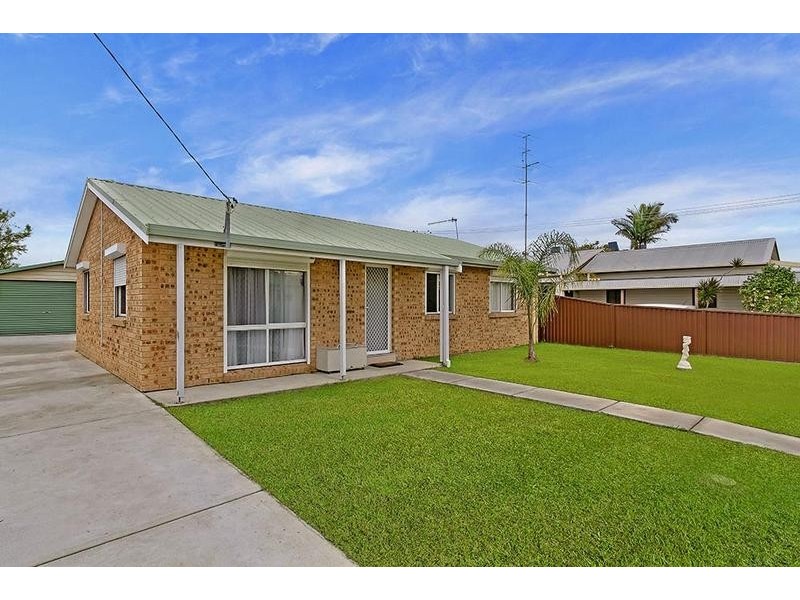 11 Manning Road, The Entrance NSW 2261