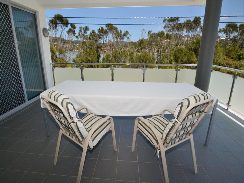 2/40 Ocean View Drive, Wamberal NSW 2260
