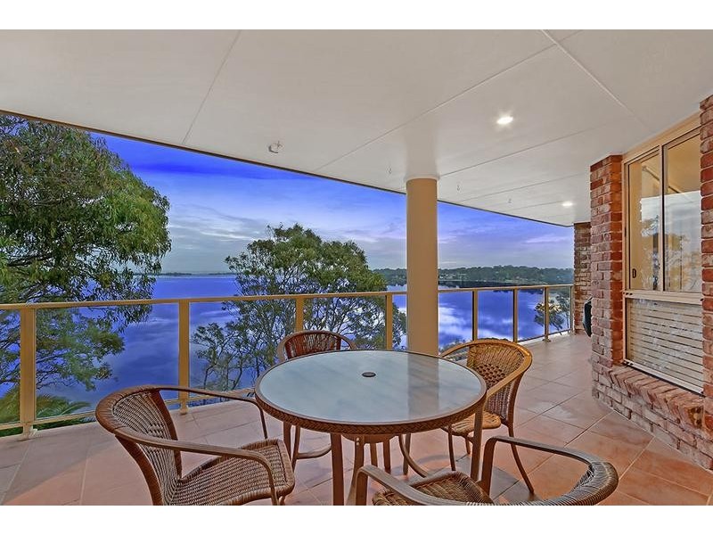 140 Diamond Head Drive, Budgewoi NSW 2262