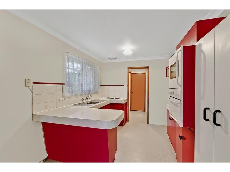 11 Bluebell Avenue, Berkeley Vale NSW 2261