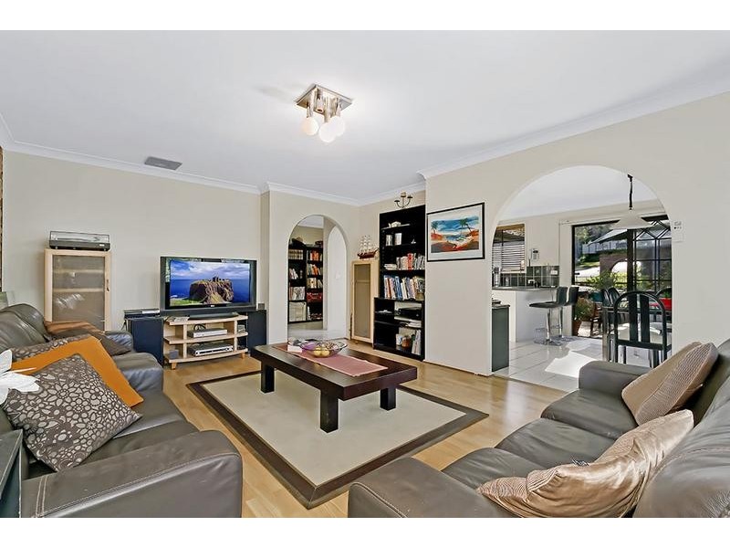 87 Gilda Drive, Narara NSW 2250