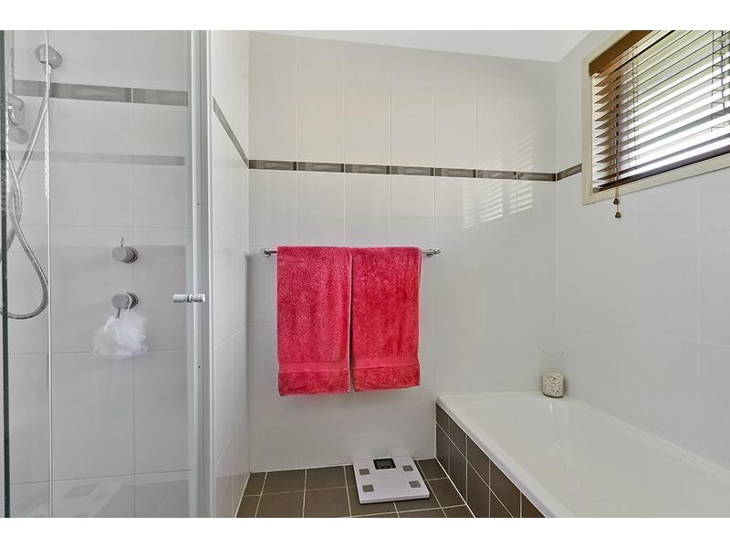 87 Gilda Drive, Narara NSW 2250