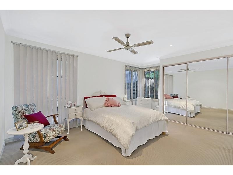 10 Valley View Road, Bateau Bay NSW 2261