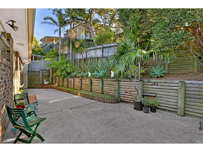 10 Valley View Road, Bateau Bay NSW 2261