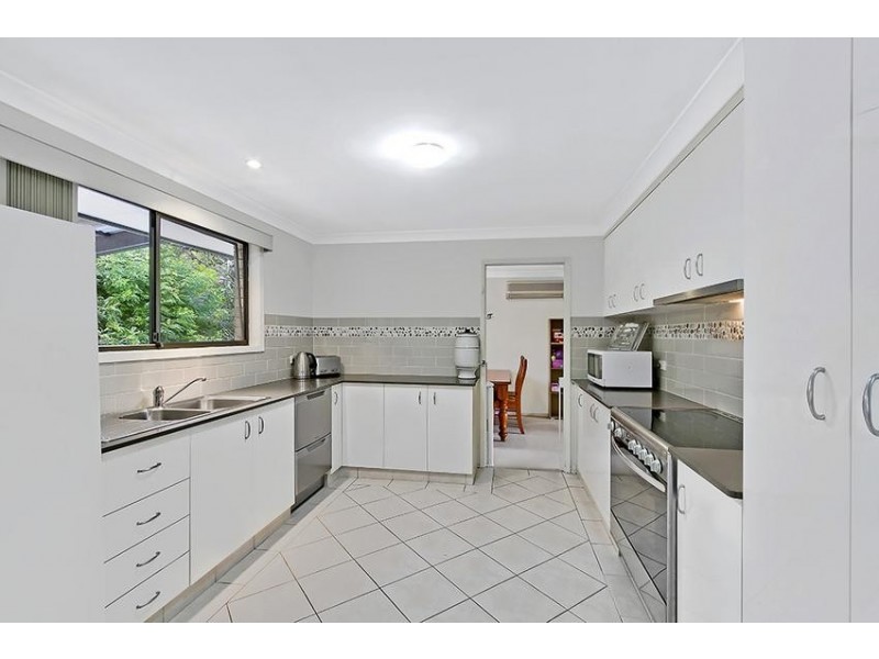 4 Sherwin Street, Berkeley Vale NSW 2261