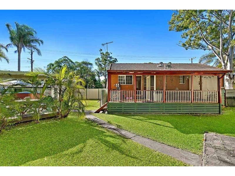 68 Kerry Cresent, Berkeley Vale NSW 2261