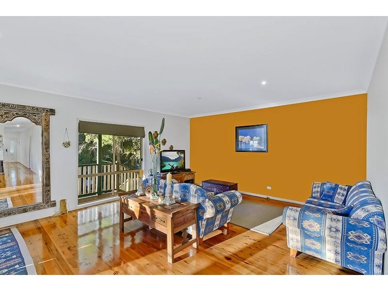 12 Battley Avenue, The Entrance NSW 2261