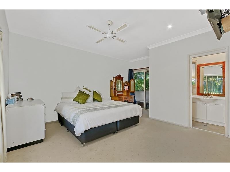 12 Battley Avenue, The Entrance NSW 2261