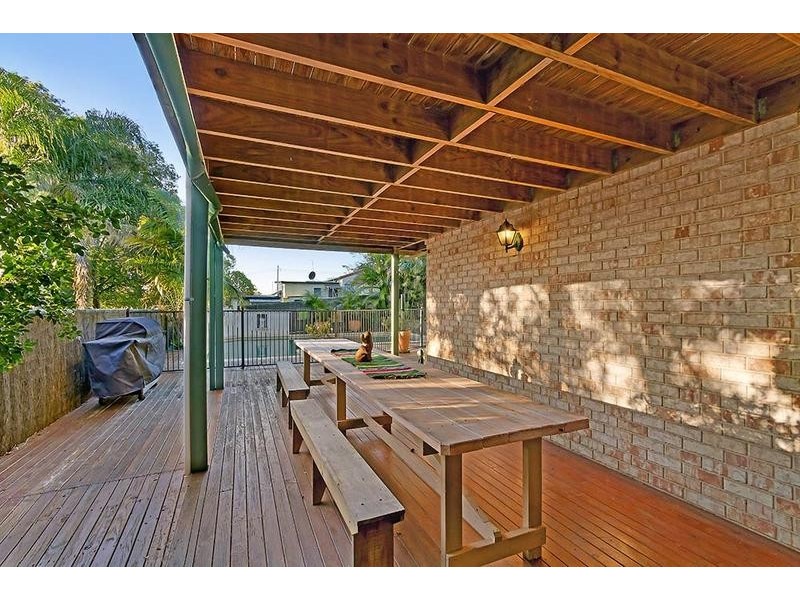 12 Battley Avenue, The Entrance NSW 2261