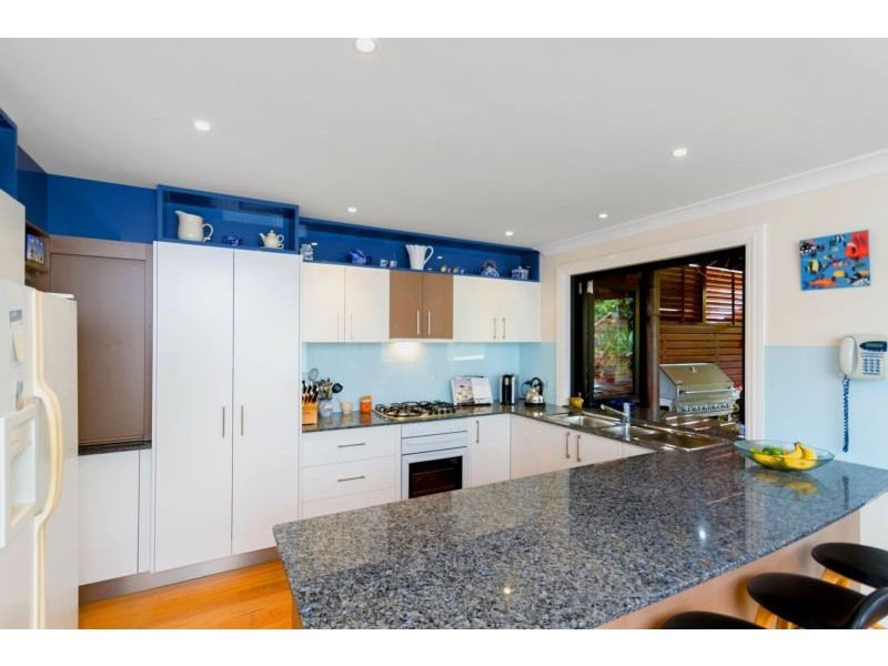 25 Werrina Parade, Blue Bay NSW 2261