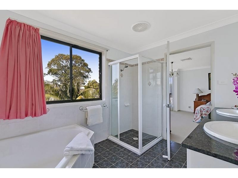 8 Redmyre Street, Long Jetty NSW 2261