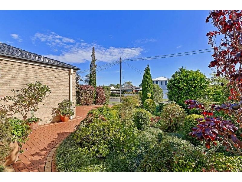 8 Redmyre Street, Long Jetty NSW 2261