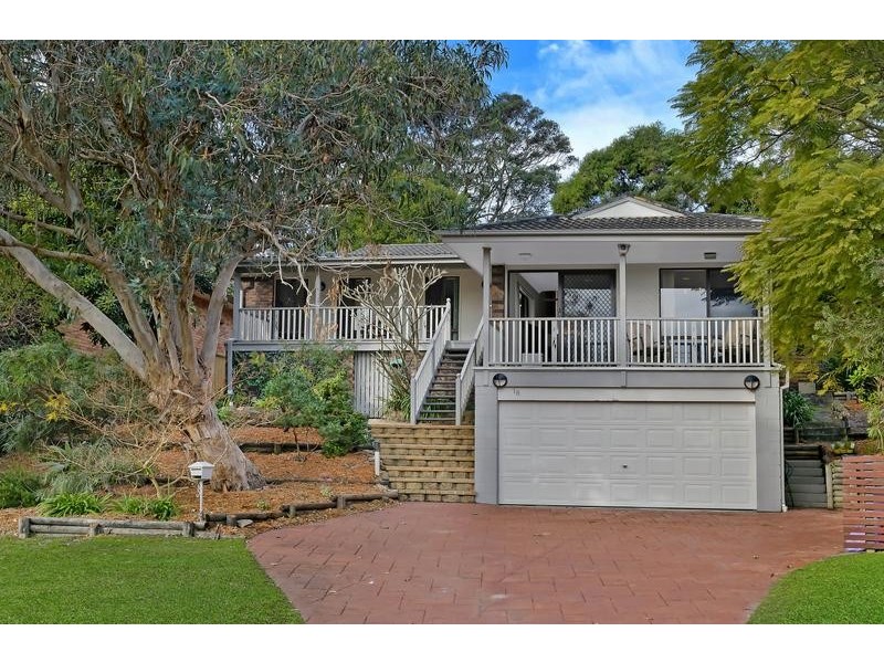 18 Wordsworth Avenue, Bateau Bay NSW 2261