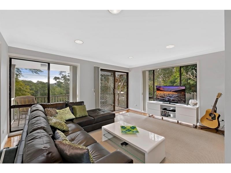 18 Wordsworth Avenue, Bateau Bay NSW 2261