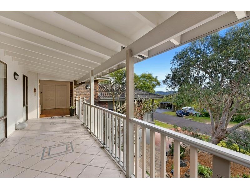18 Wordsworth Avenue, Bateau Bay NSW 2261