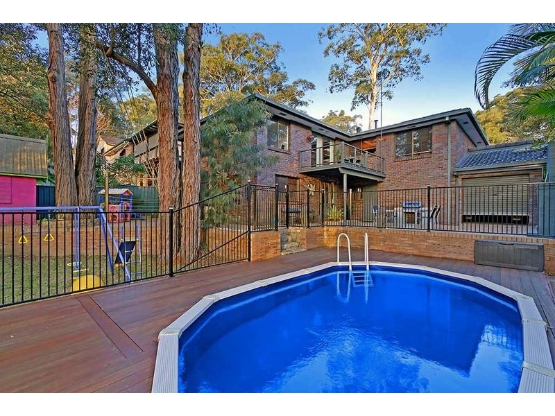 4 Kilkenny Parade, Berkeley Vale NSW 2261