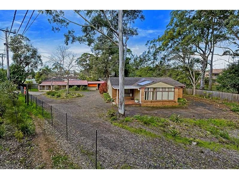 80 Kingsford Smith Drive, Berkeley Vale NSW 2261