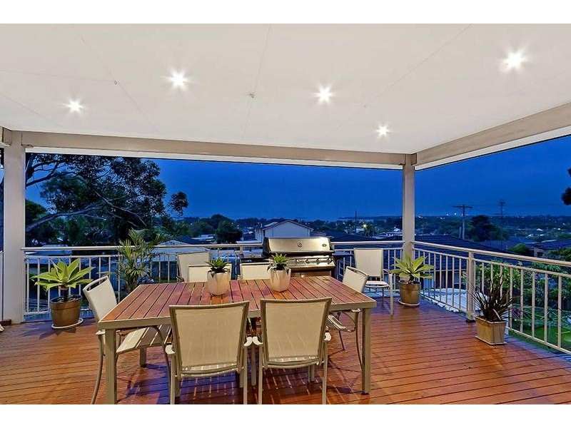 11 Torres St, Killarney Vale NSW 2261