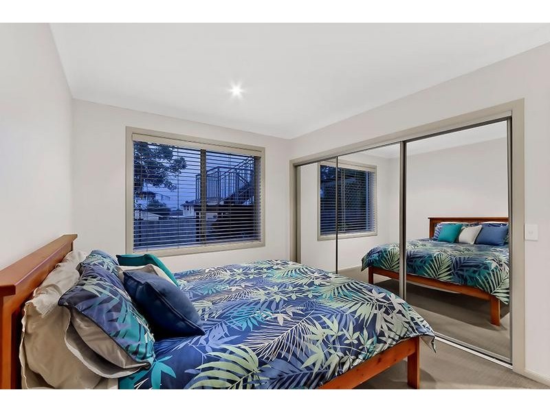 11 Torres St, Killarney Vale NSW 2261