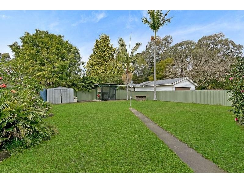 28 St James Avenue, Berkeley Vale NSW 2261