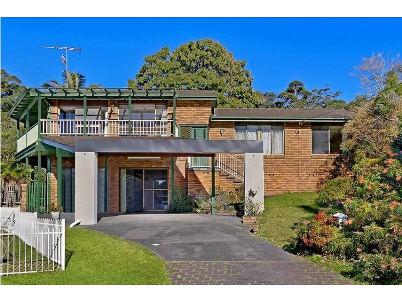 5 Julie Street, Berkeley Vale NSW 2261