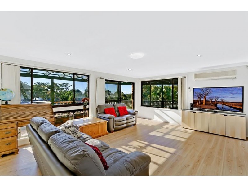 5 Julie Street, Berkeley Vale NSW 2261