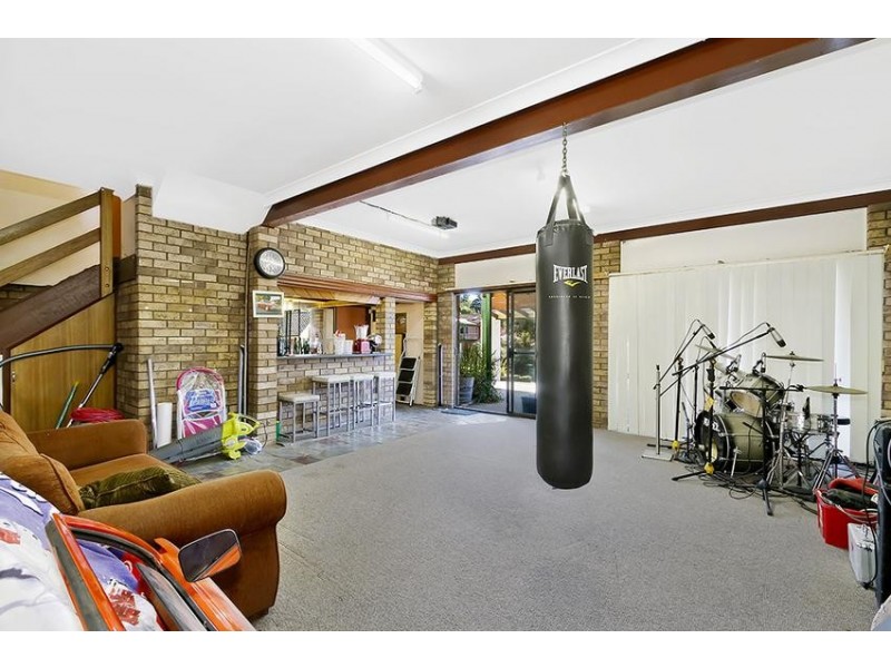 5 Julie Street, Berkeley Vale NSW 2261