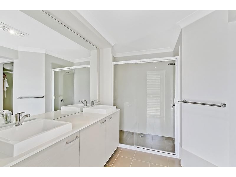 6 Woodstork Cl, Tumbi Umbi NSW 2261