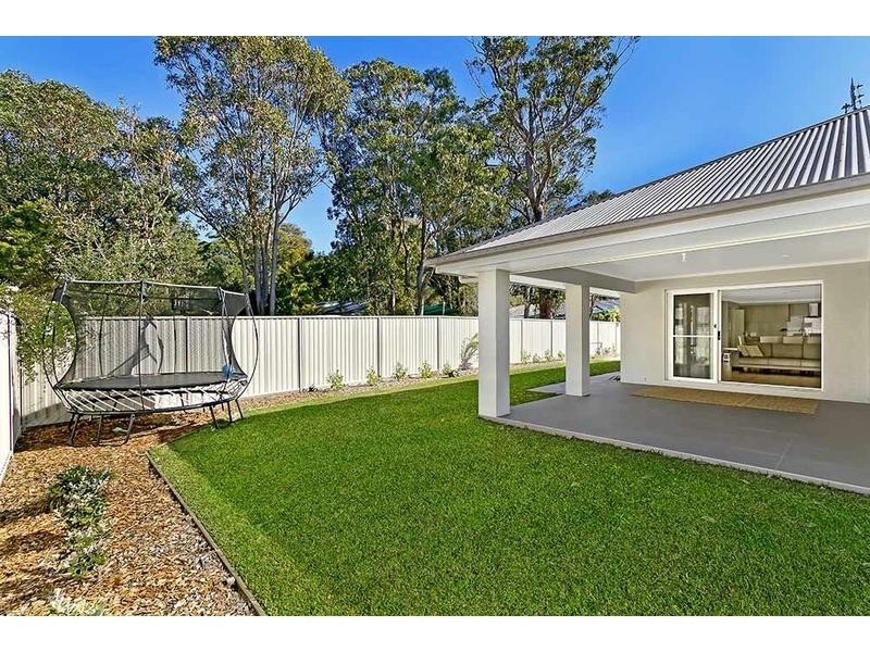 6 Woodstork Cl, Tumbi Umbi NSW 2261