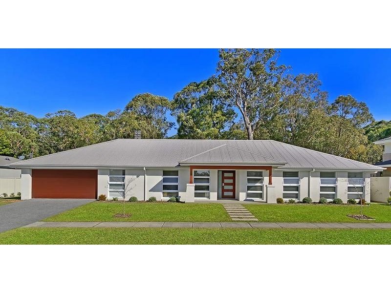 6 Woodstork Cl, Tumbi Umbi NSW 2261