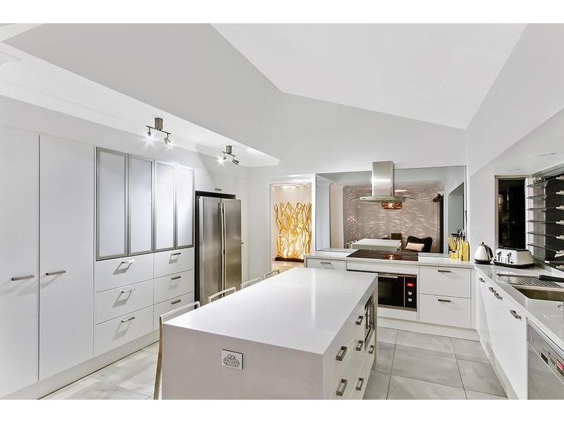 18 Curtis Parade, The Entrance North NSW 2261