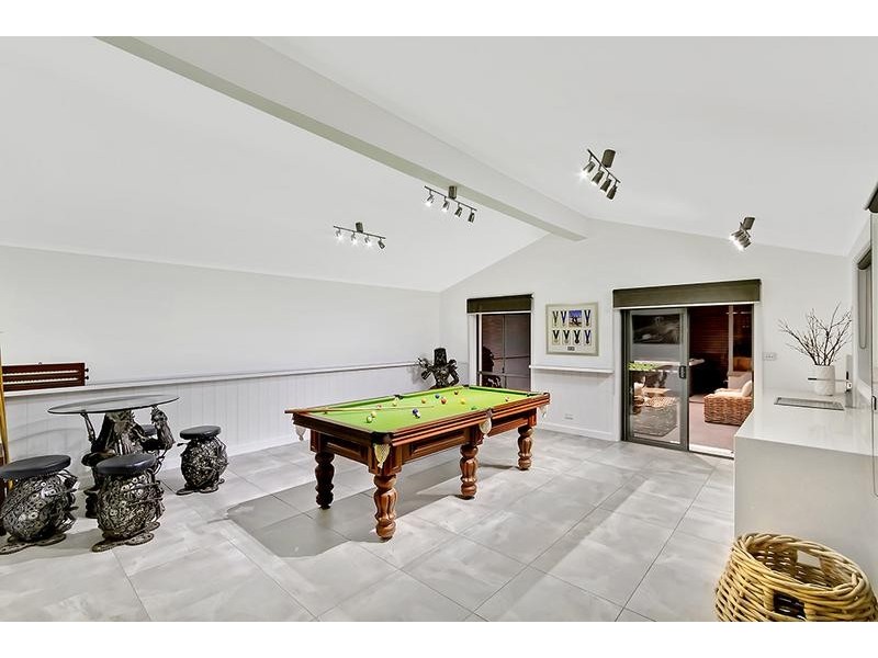 18 Curtis Parade, The Entrance North NSW 2261