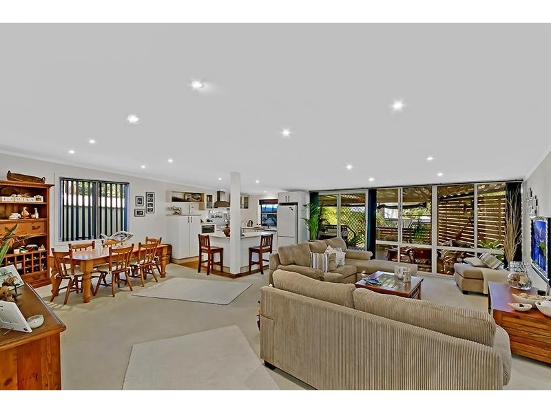 18 Pelican Street, Tumbi Umbi NSW 2261