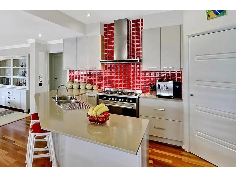 35 Blue Crane Cl, Tumbi Umbi NSW 2261