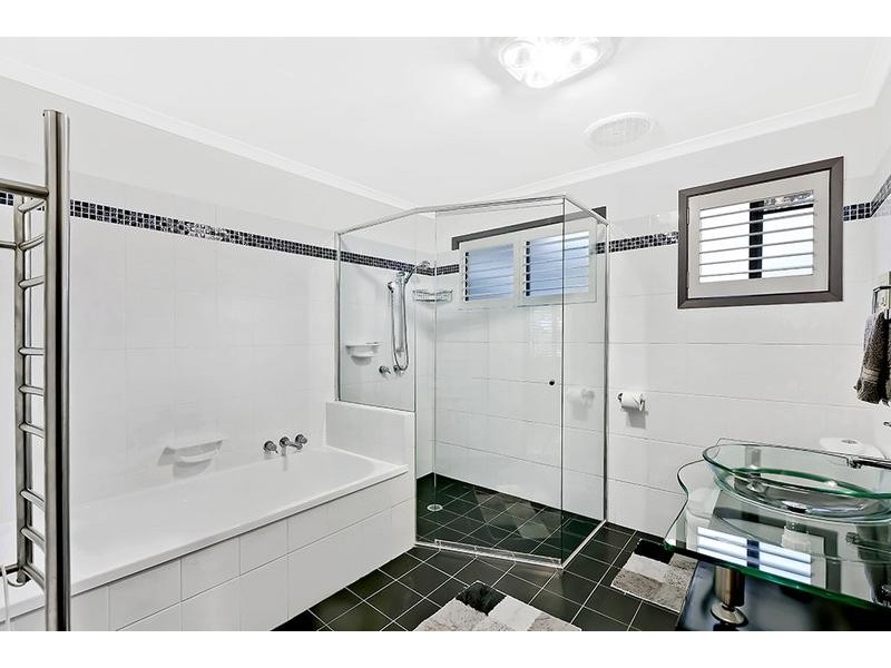 21 The Glen, Berkeley Vale NSW 2261