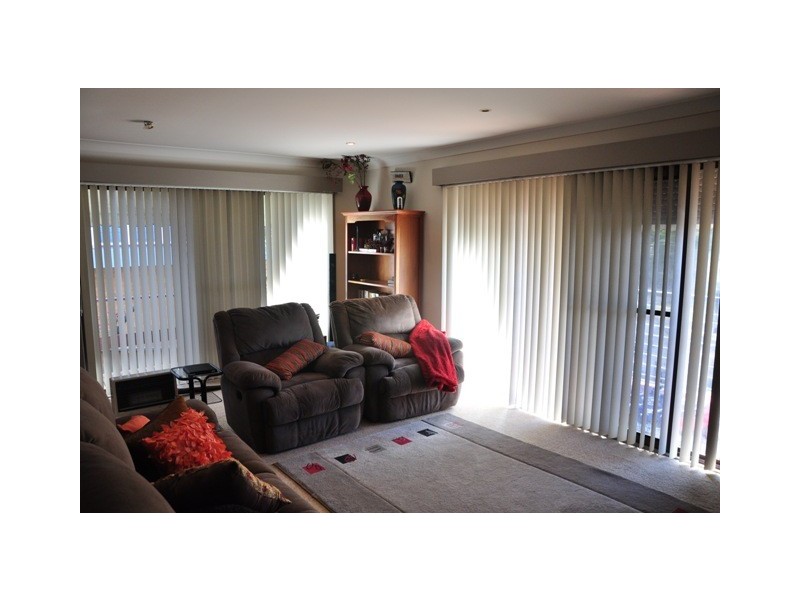 42 Wyong Road, Berkeley Vale NSW 2261