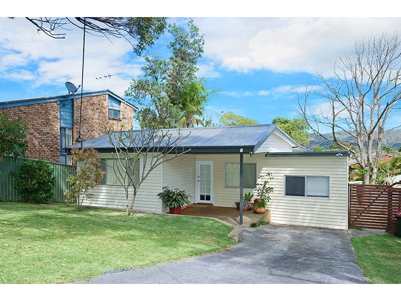 17 Berne St, Bateau Bay NSW 2261