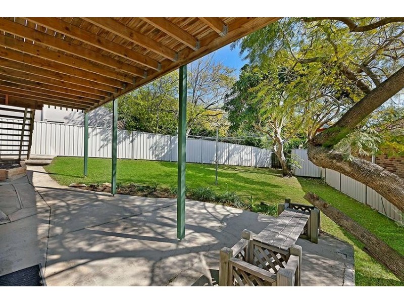 8 Barooga Road, Wamberal NSW 2260